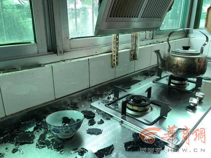 金木楠吸油煙機,燃氣熱水器等家用電器產品。.jpg